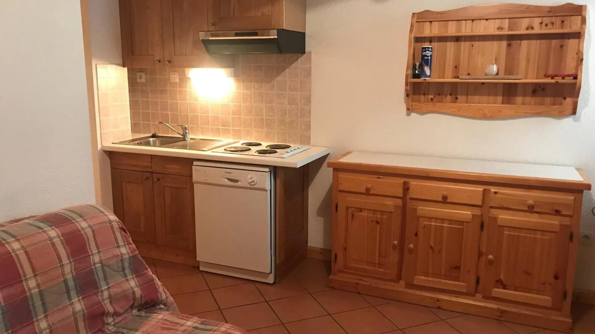 Appartement 6 Pers. A Montgenevre - Proche Pistes, Commerces, Parking Prive, Animaux Acceptes - Fr-1-445-58