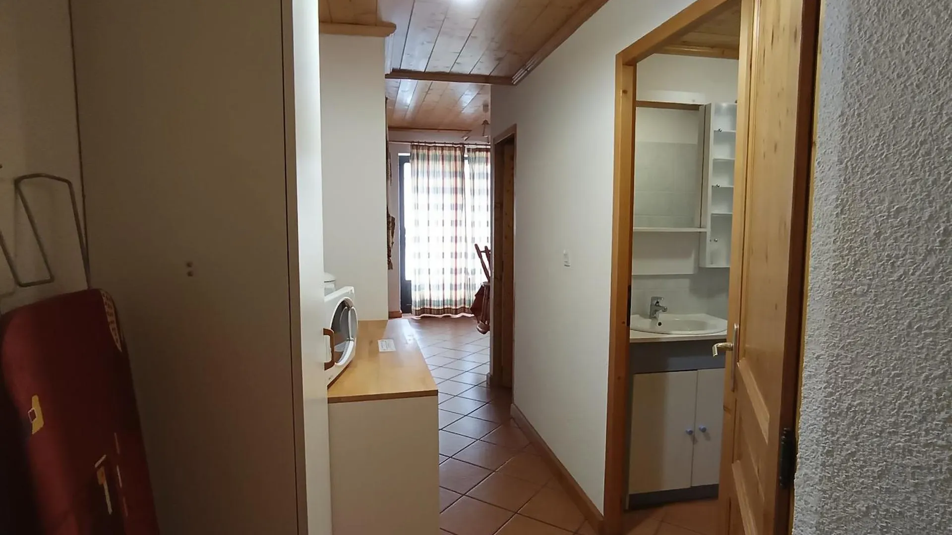 Appartement 6 Pers. A Montgenevre - Proche Pistes, Commerces, Parking Prive, Animaux Acceptes - Fr-1-445-58